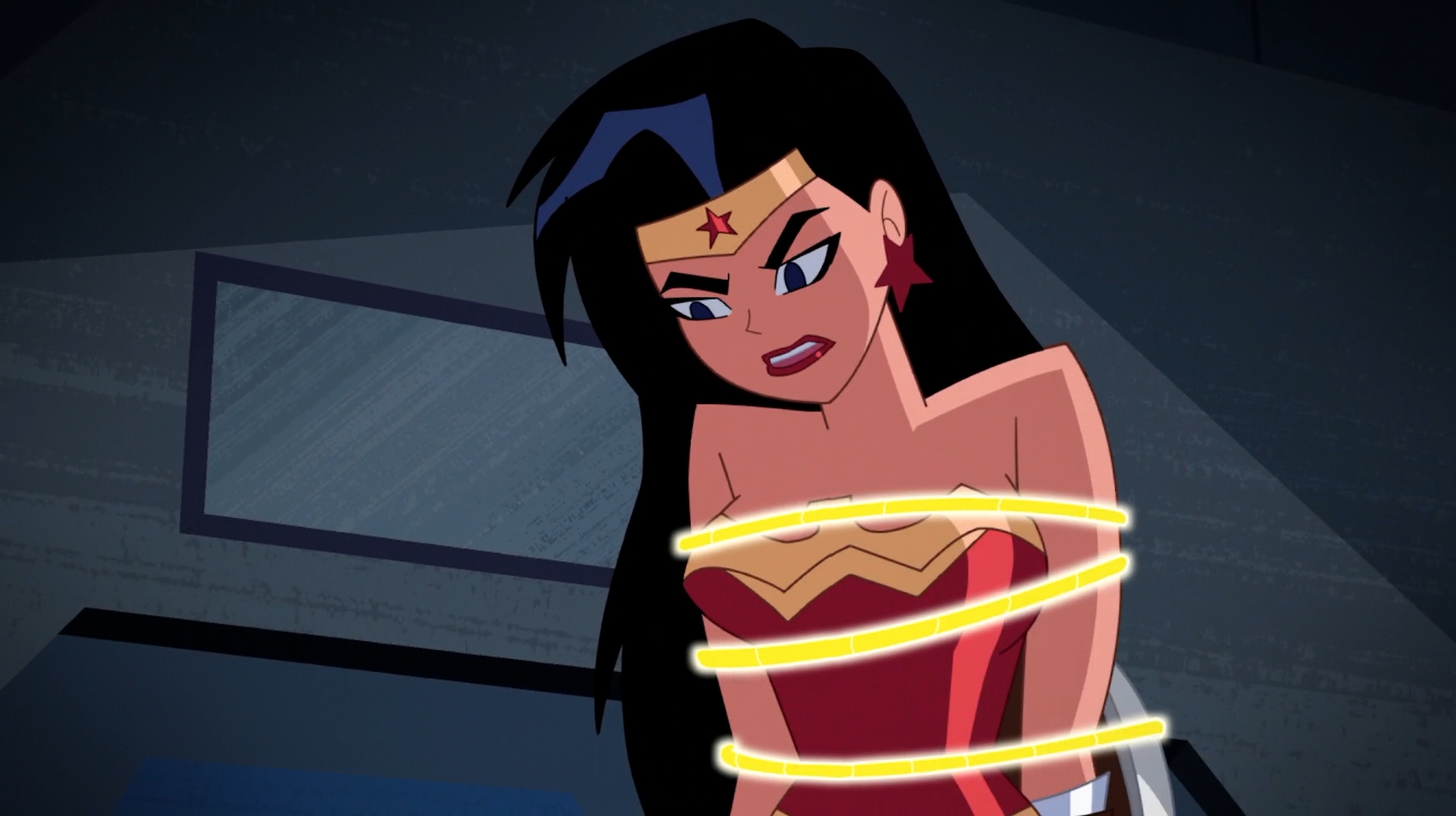 Wonder Woman tied up02.jpg.