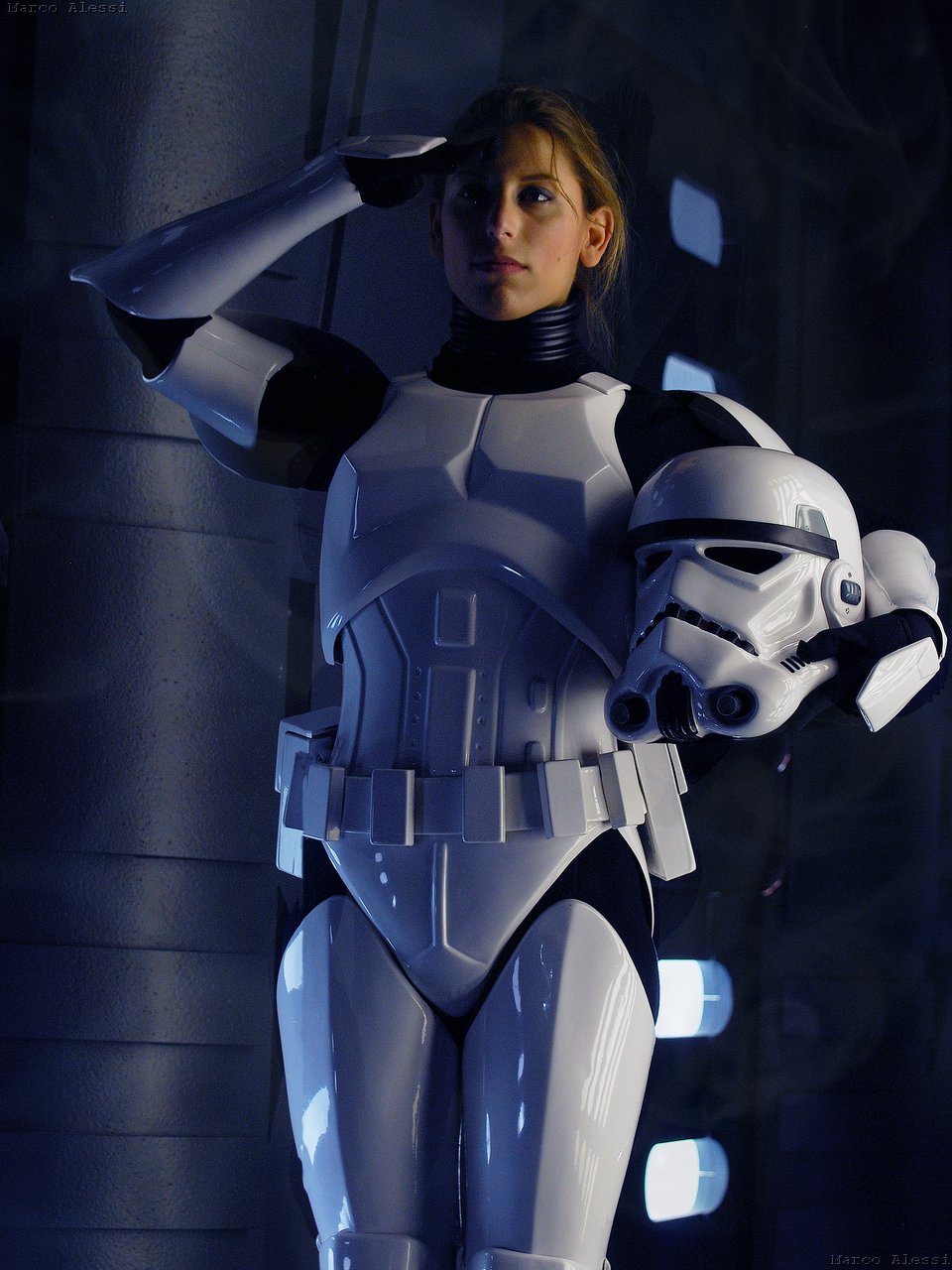 female_stormtrooper_by_marcoalessi-da2jhsc.jpg.